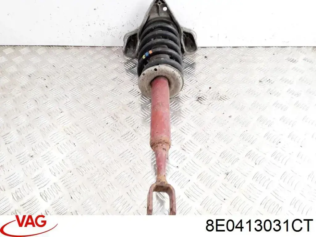 Стойка амортизатора передняя VAG 8E0413031CT ціна, від 27.51 USD
