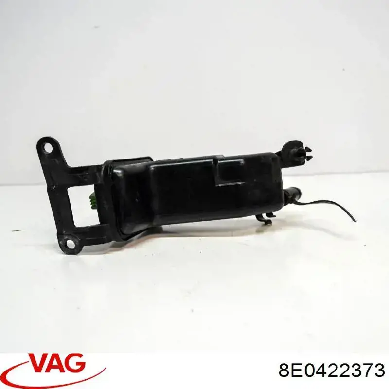 Бачок ГУР 8E0422373 VAG