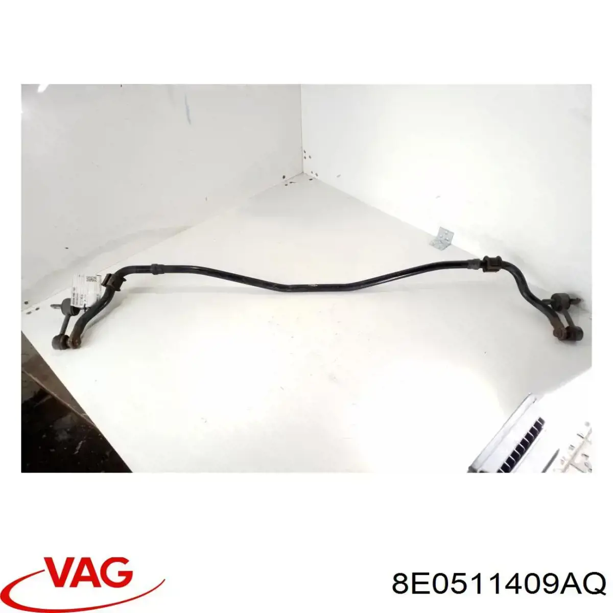 8E0511409AQ VAG Стабілізатор задньої балки