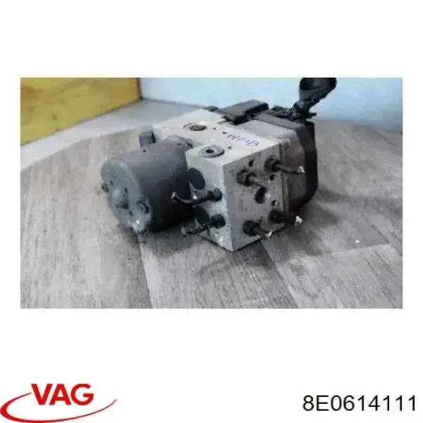 8E0614111 VAG Блок управління АБС (ABS)
