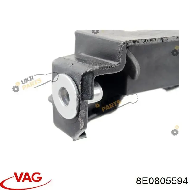 8E0805594 VAG супорт радіатора в зборі/монтажна панель кріплення фар