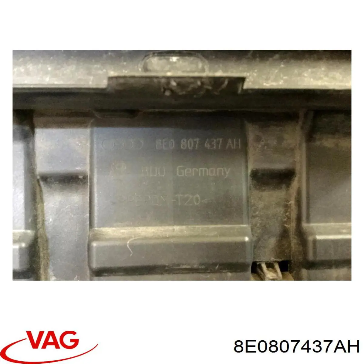 8E0807437AH VAG 