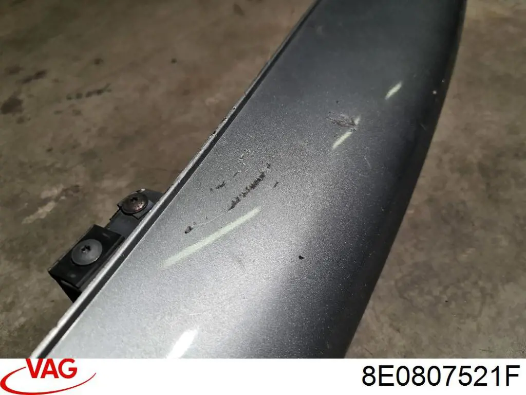  VAG 8E0807521F ціна, від 54.40 USD