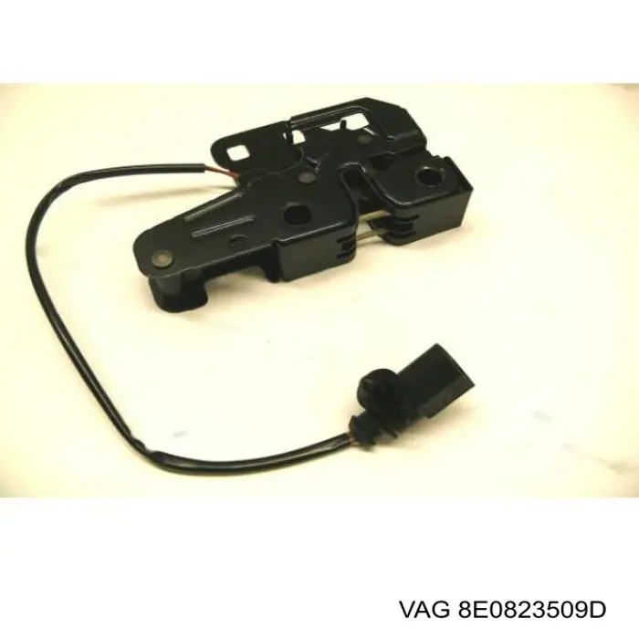 Замок капота 8E0823509D VAG