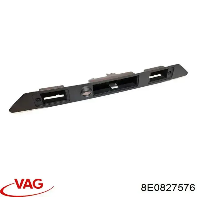 Ручка багажника VAG 8E0827576 ціна, від 146.30 USD