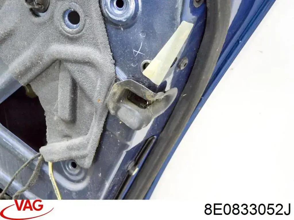 Купити Двері задні, праві Audi A4 B7 8EC