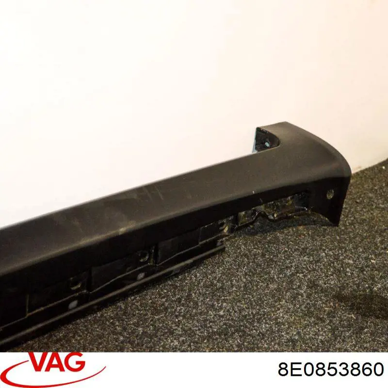 Купити 8E0853860 VAG 