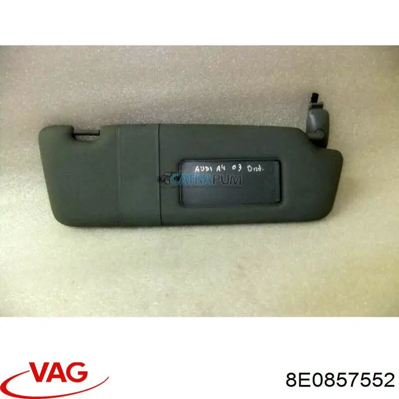 8E0857552 VAG Козирок протисонячний