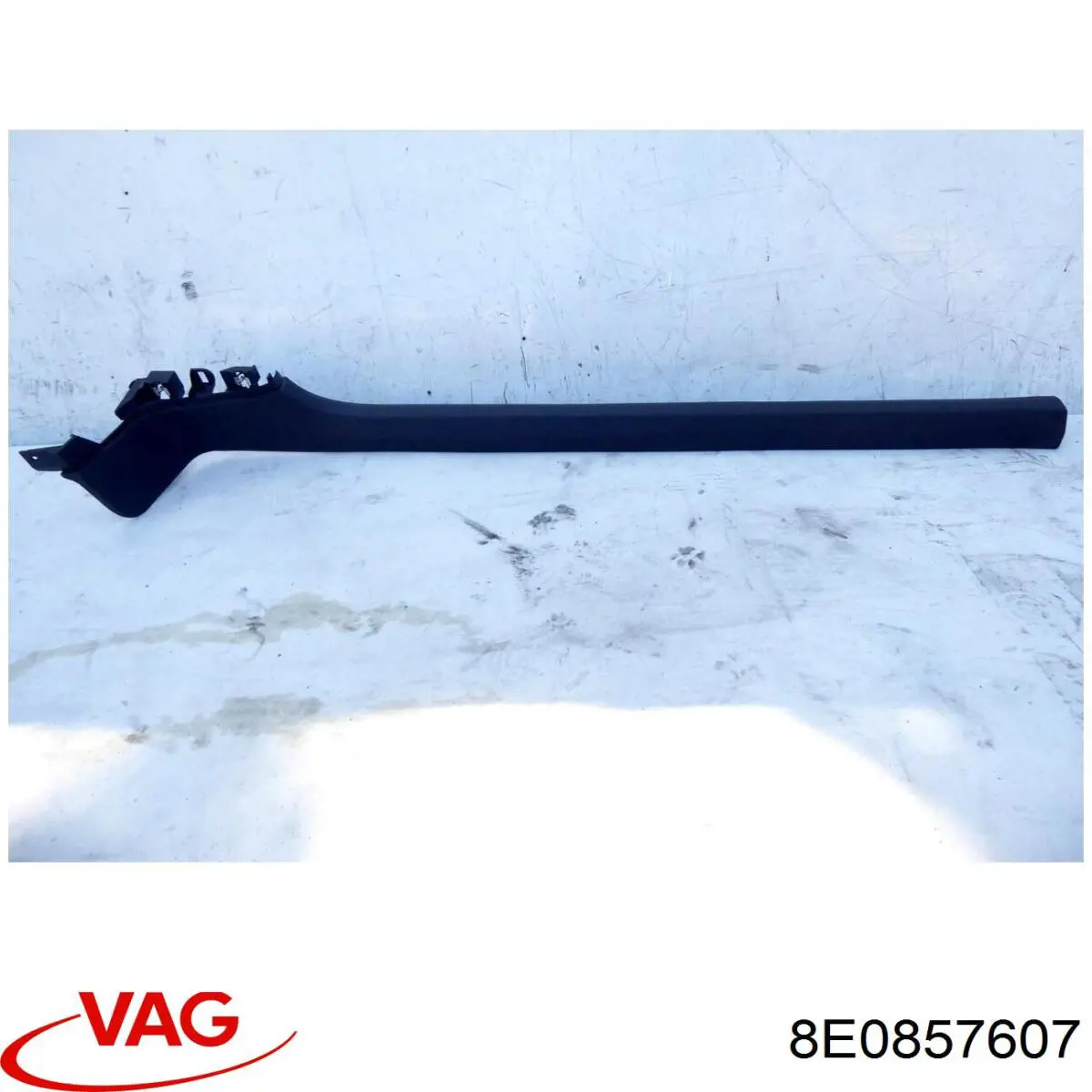 8E0857607 VAG 