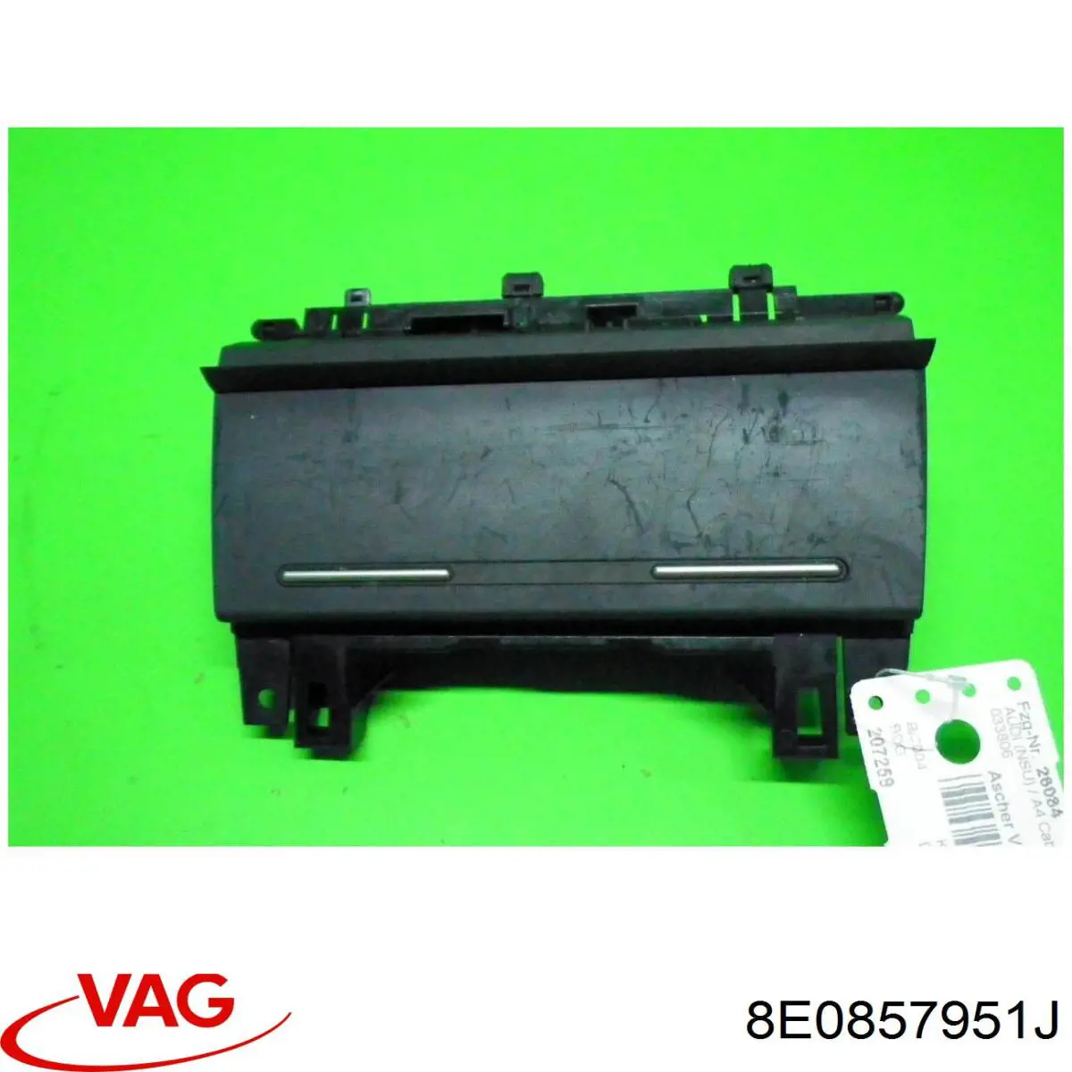 Попільничка центральної консолі VAG 8E0857951J ціна, від 11.11 USD