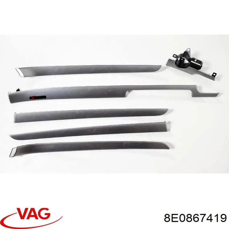 Накладка задньої лівої двері VAG 8E0867419 ціна, від 6.33 USD