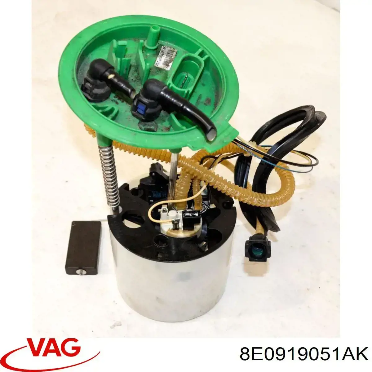 Купити 8E0919051AK VAG Насос занурювальний в баці