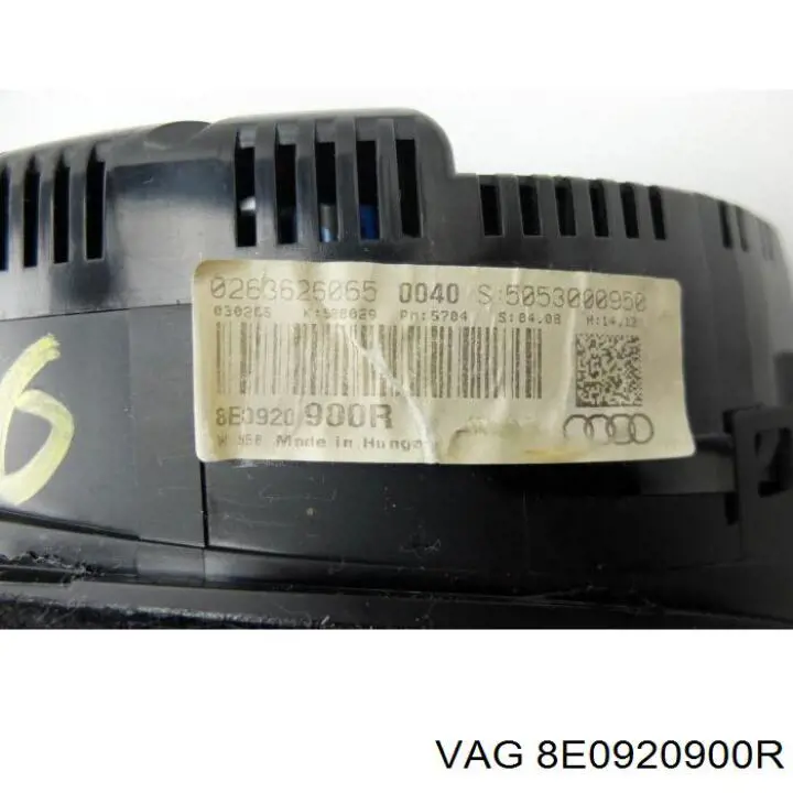 Прилади управління VAG 8E0920900R ціна, від 51.42 USD