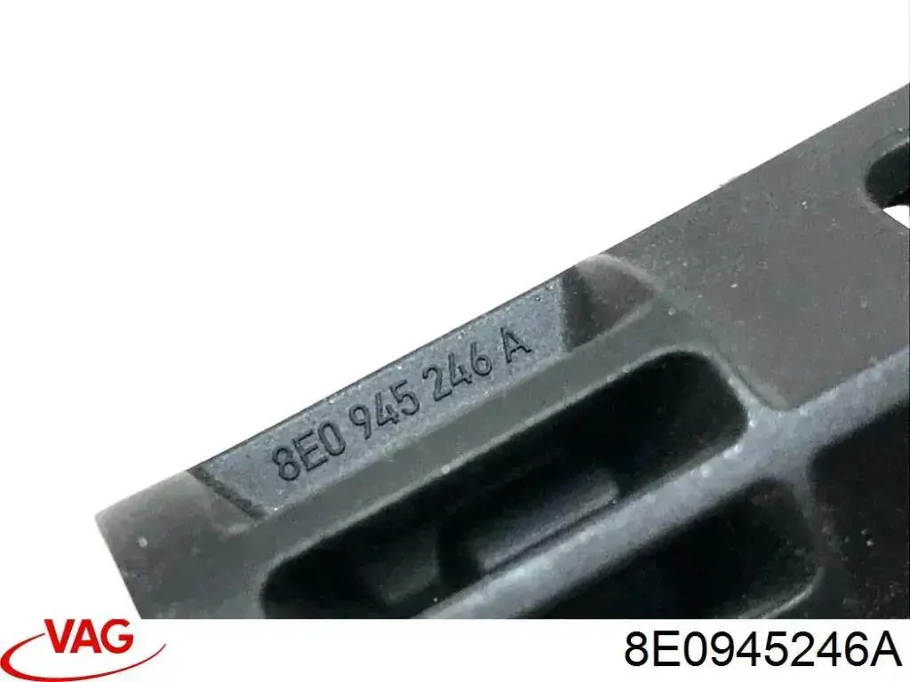  VAG 8E0945246A ціна, від 2.53 USD