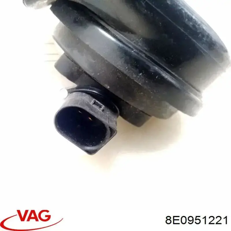 Купити 8E0951221 VAG Клаксон