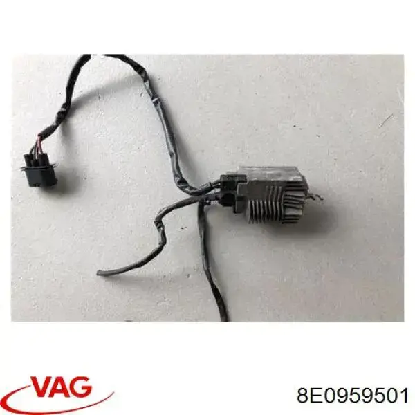 Купити 8E0959501 VAG 