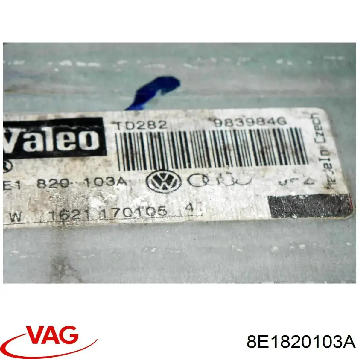 Купити 8E1820103A VAG Радіатор опалювача салону
