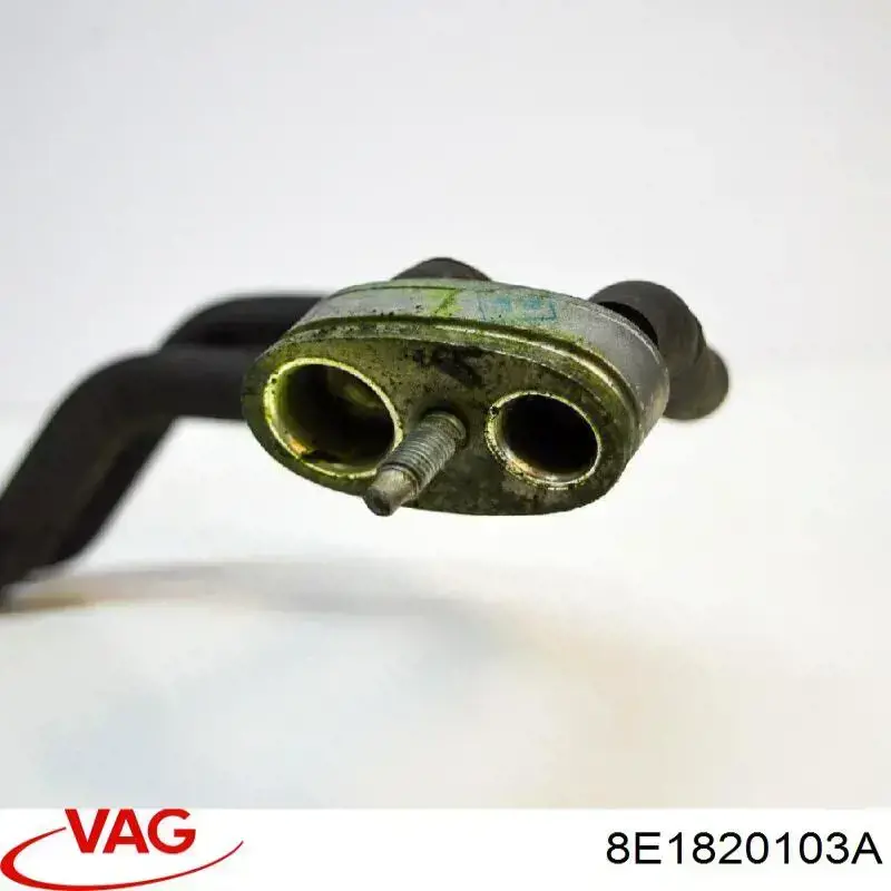 8E1820103A VAG Охолоджувач повітря