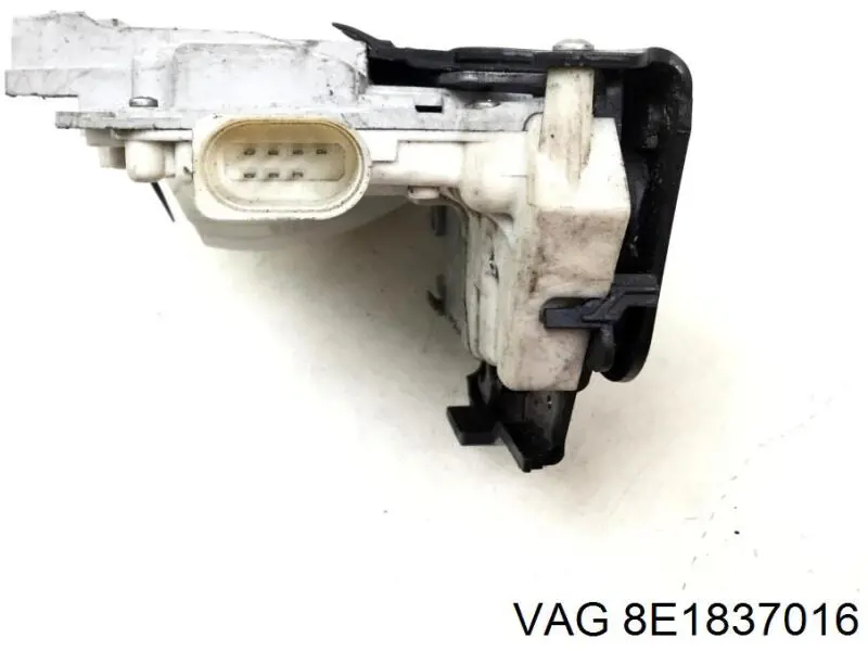 Внутрішній дверний замок VAG 8E1837016