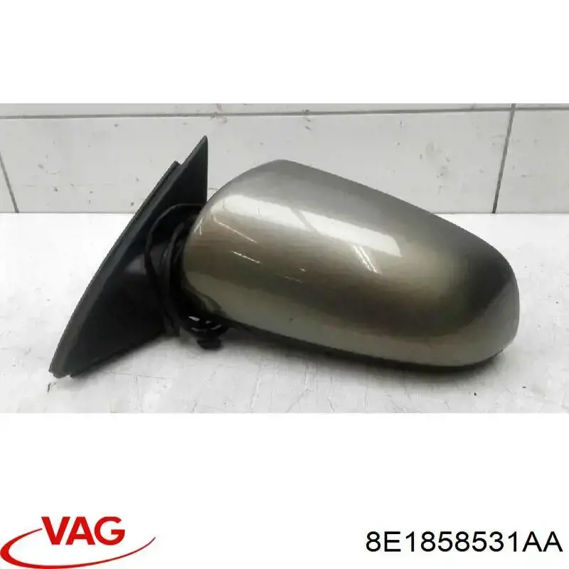 Ліве бокове дзеркало 8E1858531AA VAG