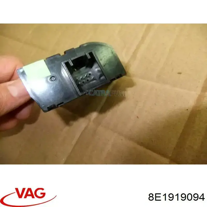 Купити 8E1919094 VAG Кнопка коректора фар