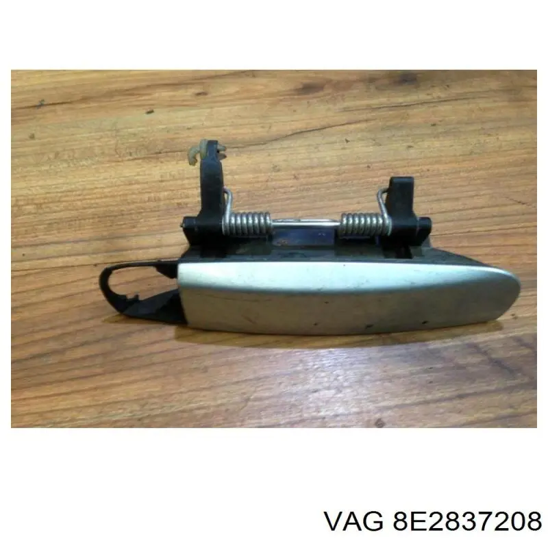 8E2837208 VAG 