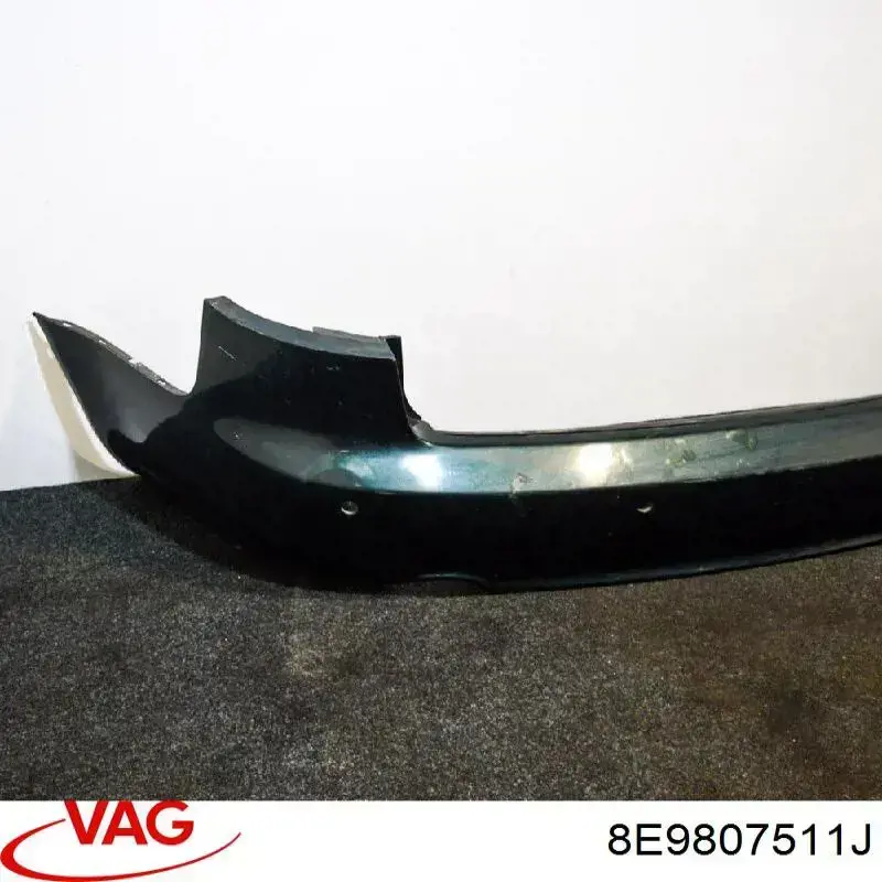 Купити 8E9807511J VAG Задній бампер