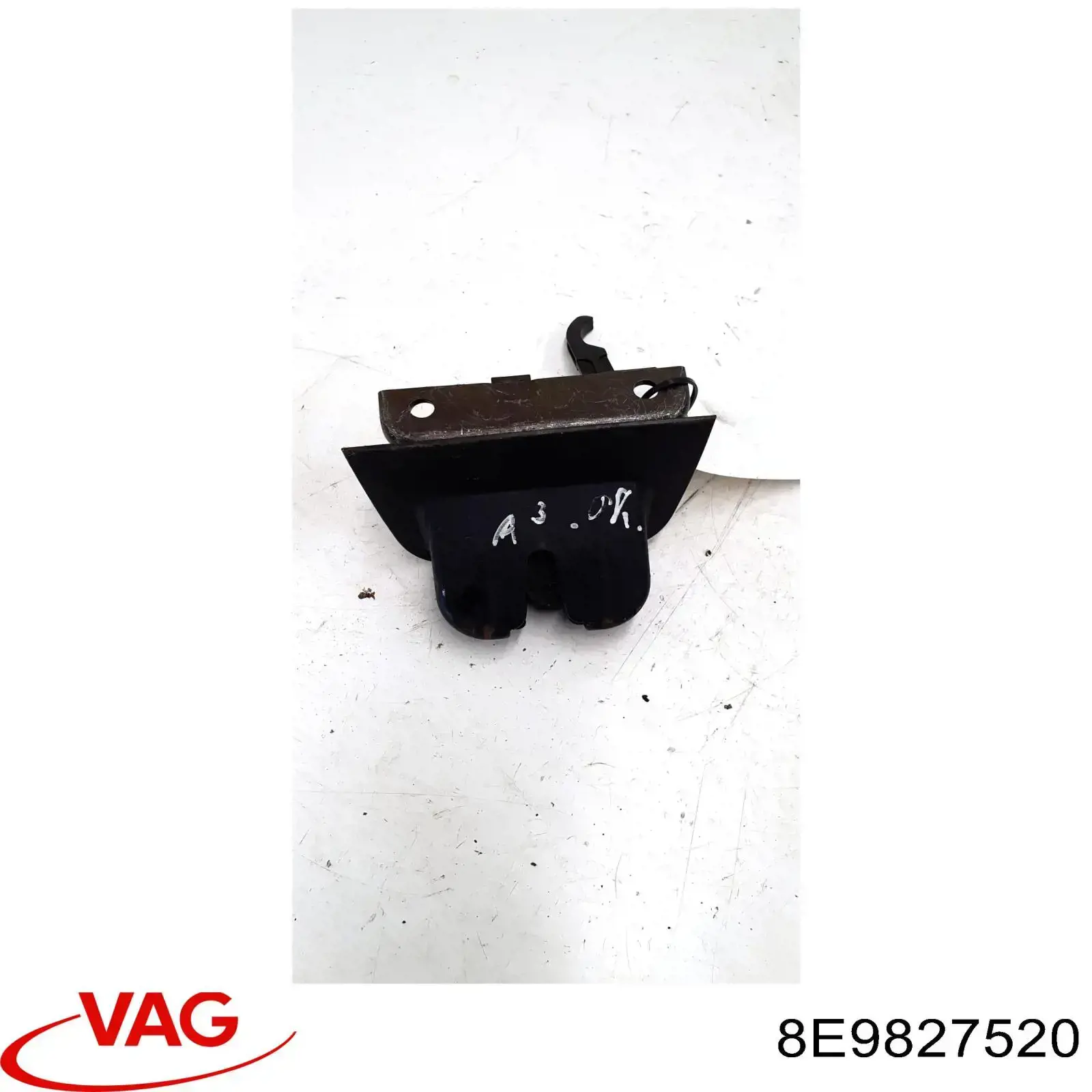 Замок дверей багажника VAG 8E9827520 ціна, від 3.77 USD
