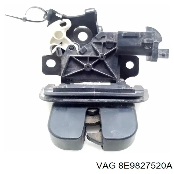 Купити 8E9827520A VAG 