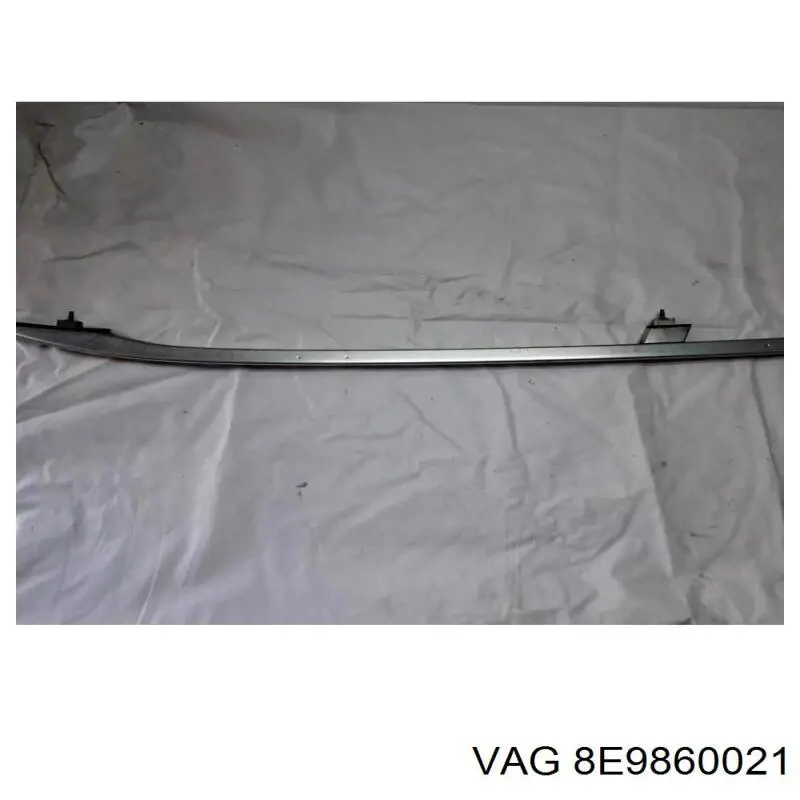 8E9860021 VAG 