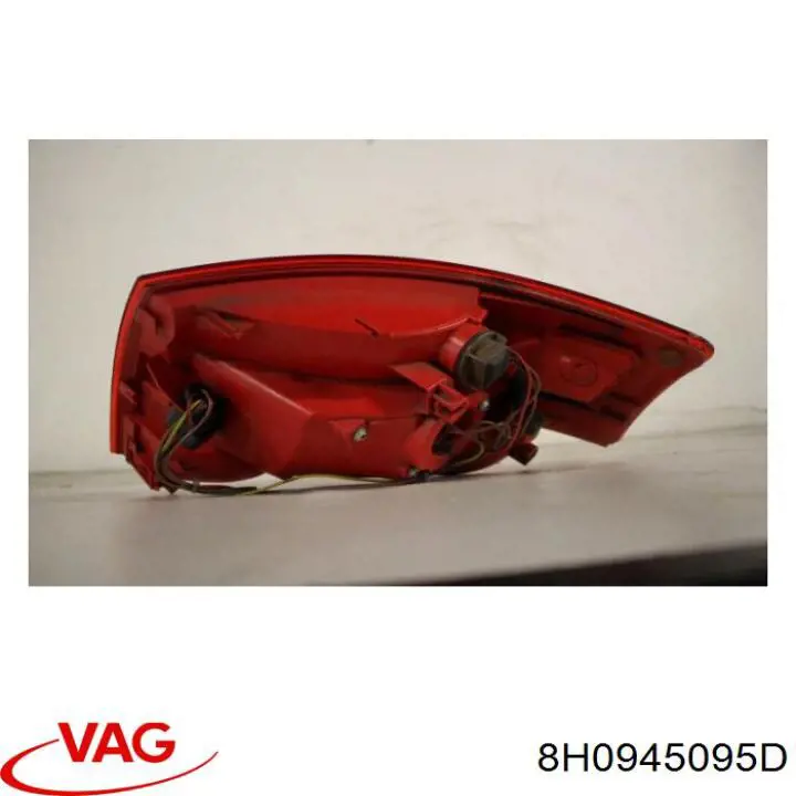 Купити 8H0945095D VAG 