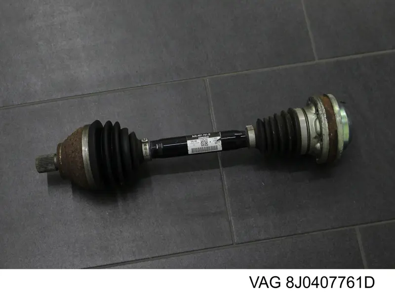 Піввісь передня ліва VAG 8J0407761D