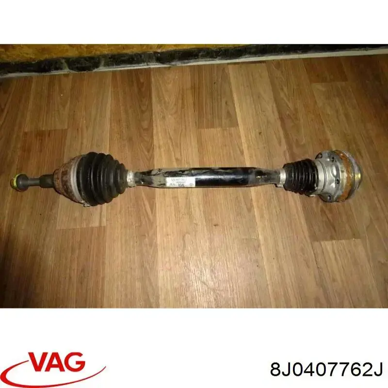 Піввісь передня, права VAG 8J0407762J ціна, від 167.22 USD