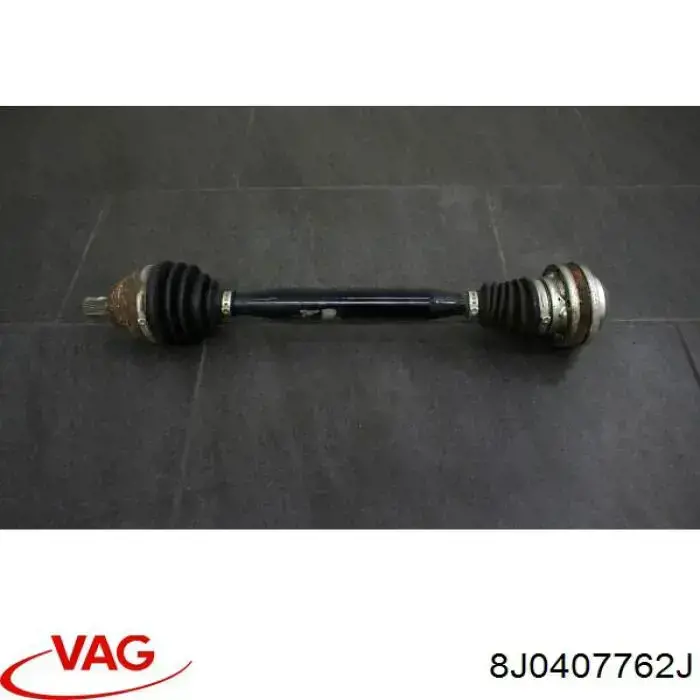Піввісь права 8J0407762J VAG