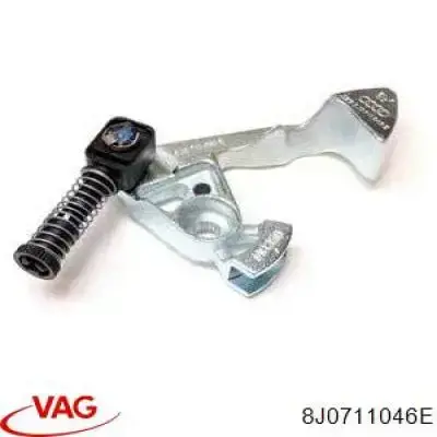 Купити 8J0711046E VAG Вилка перемикання передач КПП