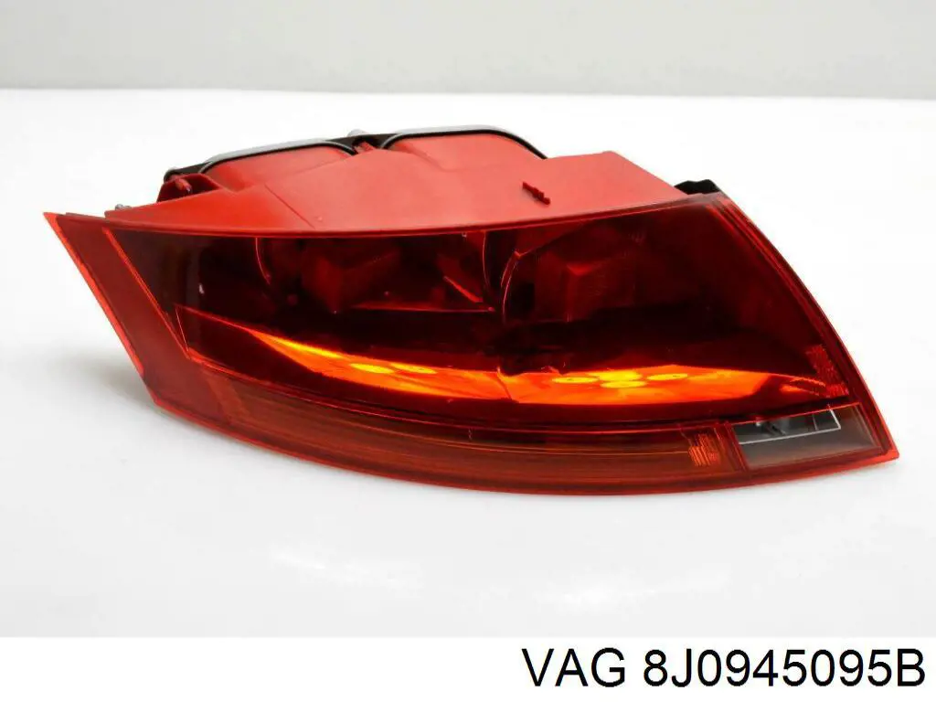 Ліхтар задній лівий Polcar 135187X ціна, від 254.95 USD