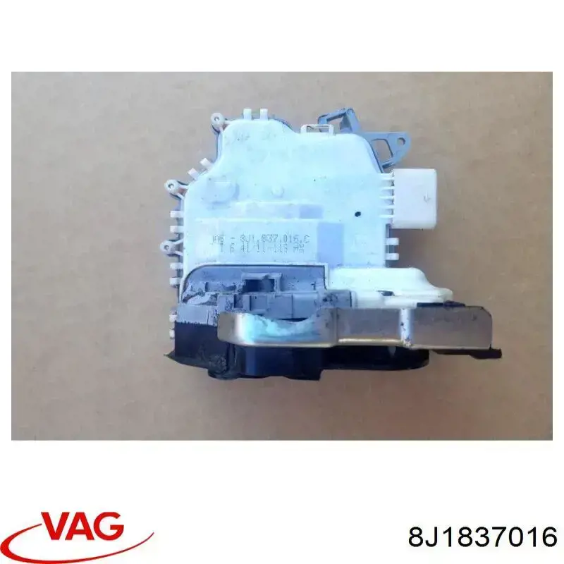 Замок передніх пасажирських дверей VAG 8J1837016 ціна, від 33.68 USD