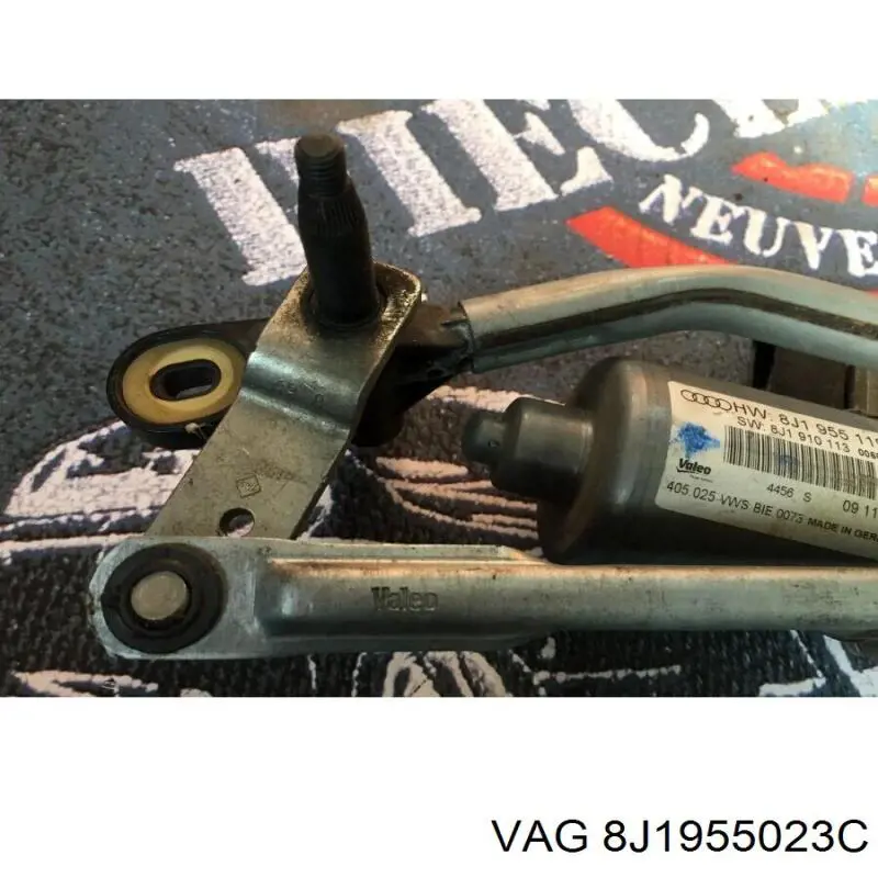 Трапеція щіток лобового скла VAG 8J1955023D ціна, від 22.38 USD