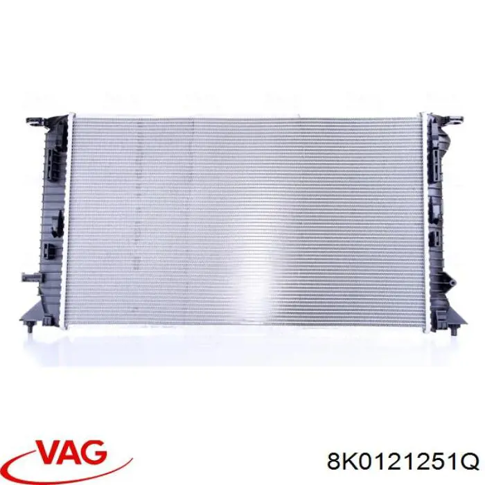 Купити 8K0121251Q VAG Радіатор двигуна