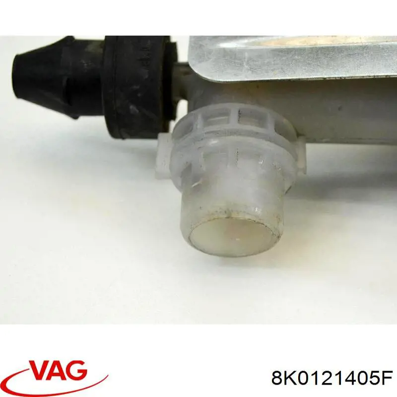 Бачок системи охолодження 8K0121405F VAG
