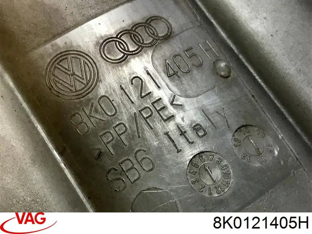 Купити 8K0121405H VAG Водяний бачок системи охолодження