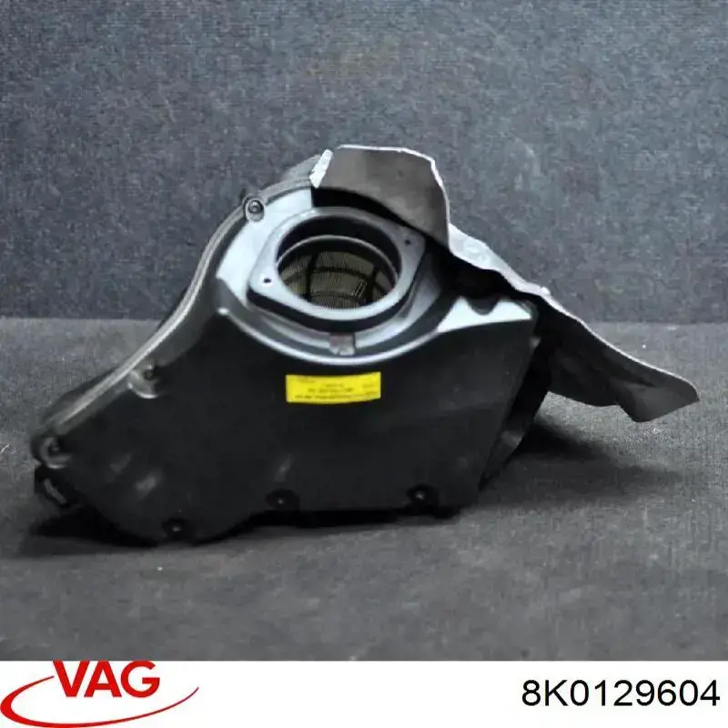 Купити 8K0129604 VAG Повітрозабірник повітряного фільтра