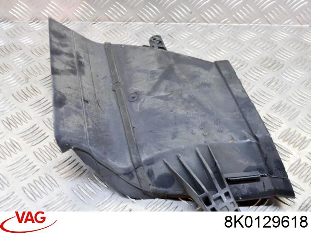 Повітрозабірник повітряного фільтра VAG 8K0129618 ціна, від 20.59 USD