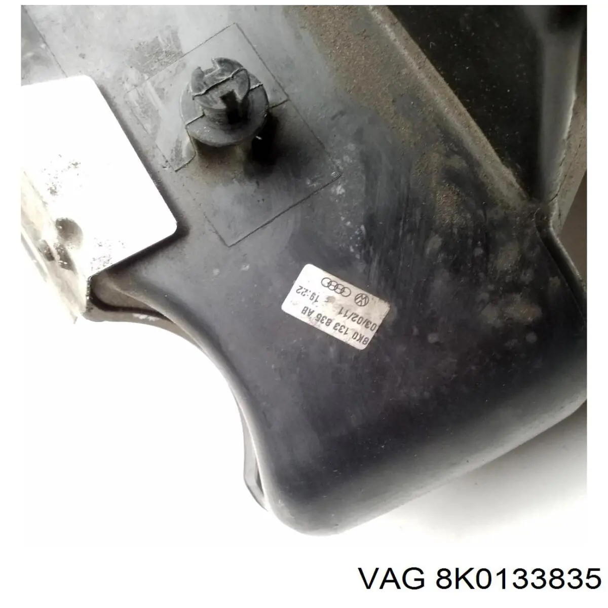 8K0133835 VAG 