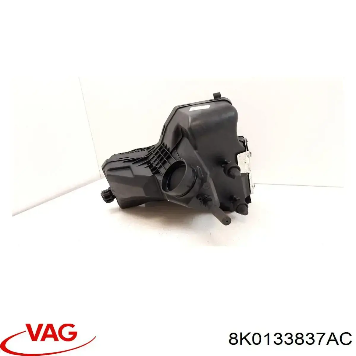 Корпус повітряного фільтра VAG 8K0133837AC ціна, від 74.17 USD