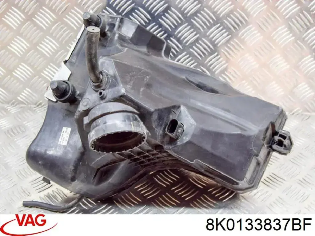 Купити 8K0133837BF VAG Корпус фільтра