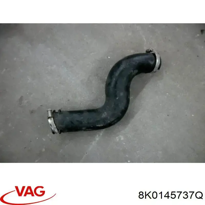 Патрубок дросельний VAG 8K0145737Q
