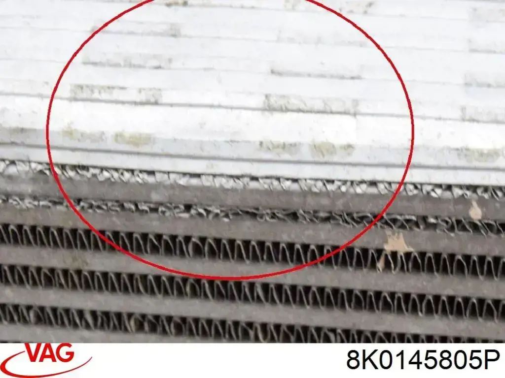 Купити 8K0145805P VAG Радіатор интеркуллера
