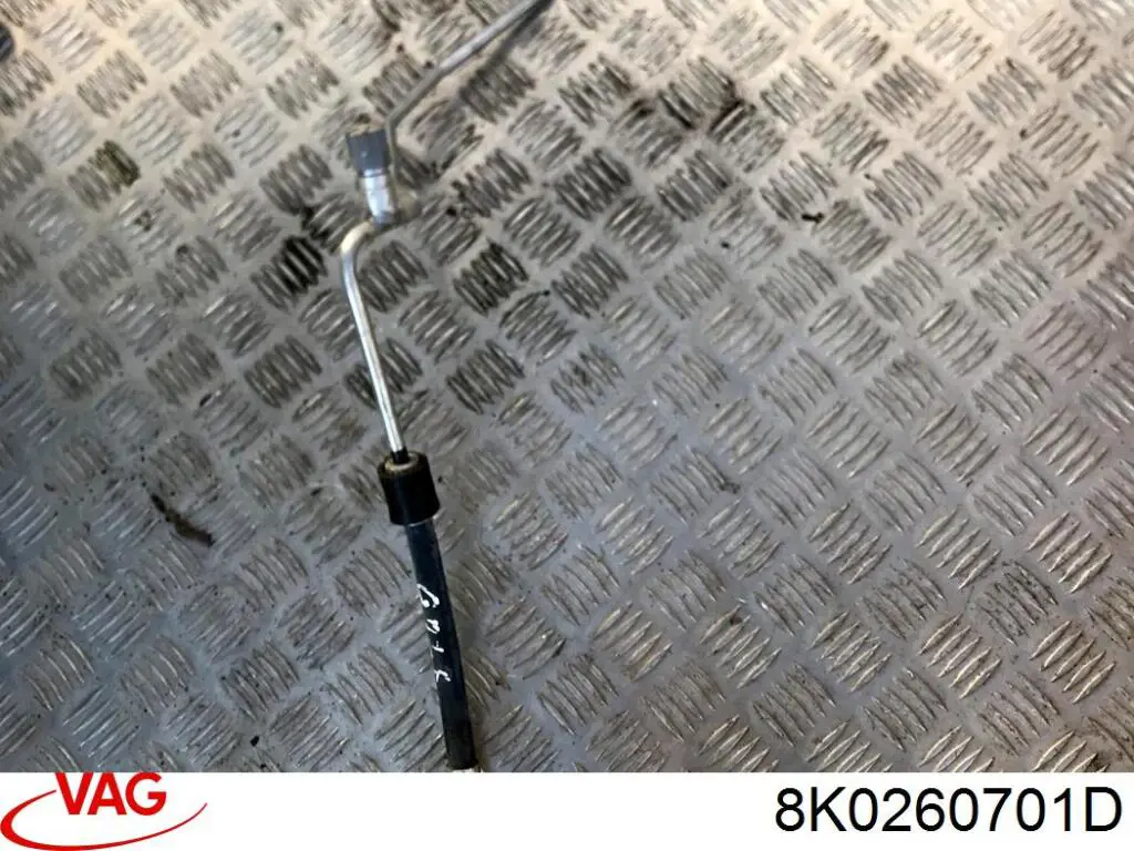Купити 8K0260701D VAG Шланг кондиціонера, від компресора до радіатора