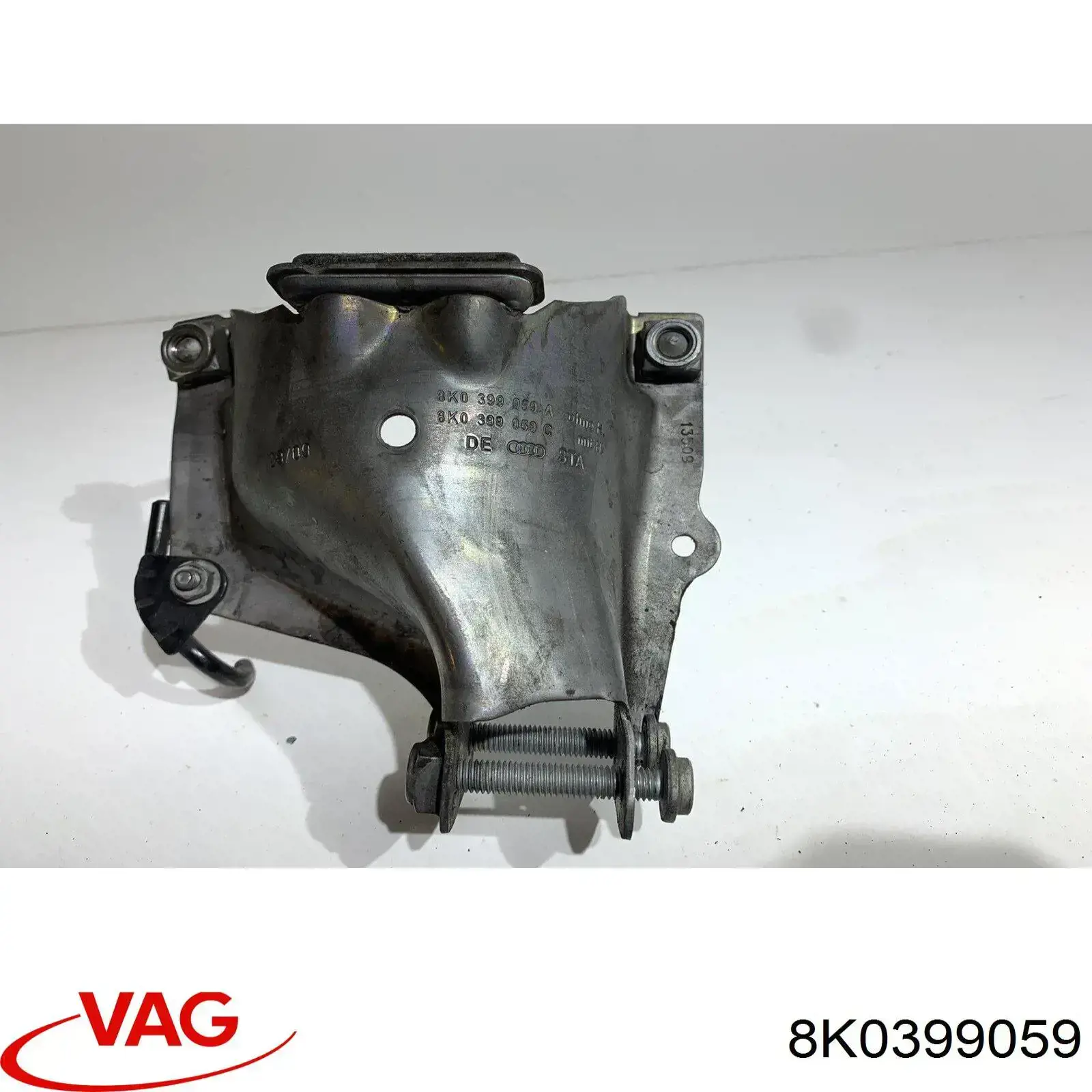 8K0399059 VAG 